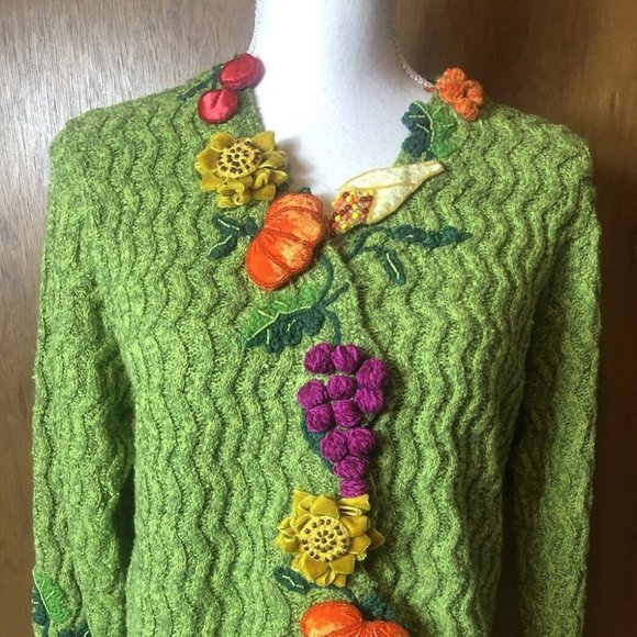 Design Options Sweater by Philip and Jane Gordon - Picture 2 of 12